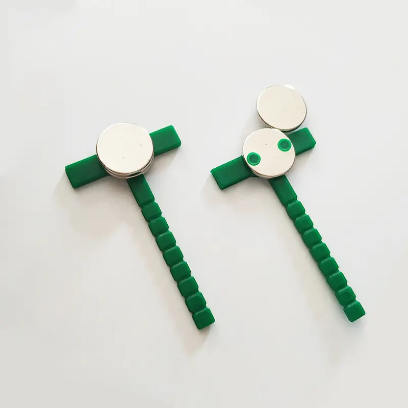 Pinclip magneet voor herencorsage ca. 30 stuks