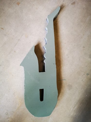 [A-024216] Saxofoon steekschuimvorm oase voor verse bloemen